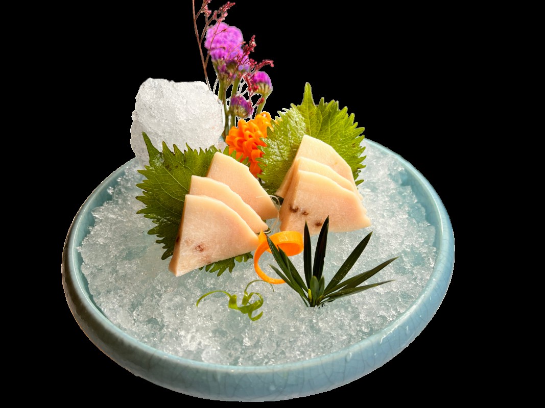 B18. Cá kiếm sống Swordfish sashimi